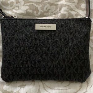 Michael kors fanny pack